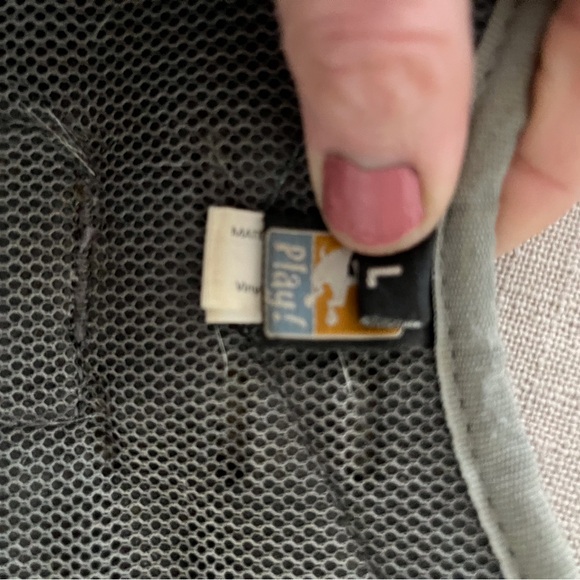 kurgo-tru-fit-quick-release-seatbelt (large) harness - Picture 6 of 7